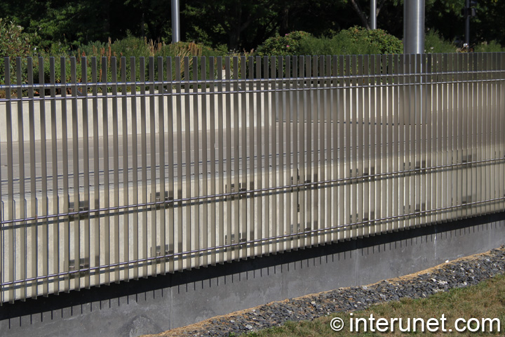 Steel Bars Fence Interunet